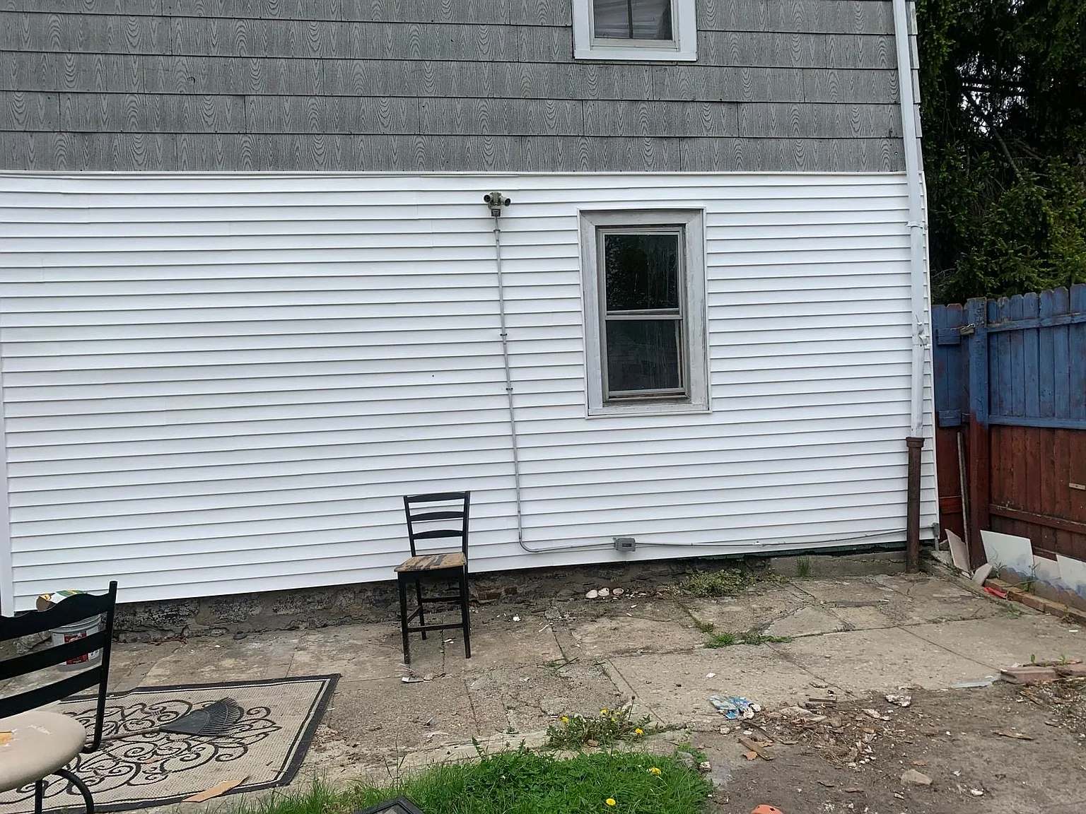 3 bed, 2530 sqft, $1,600 — Photo 3