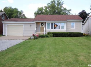 2203 Fondulac Dr, East Peoria, IL 61611