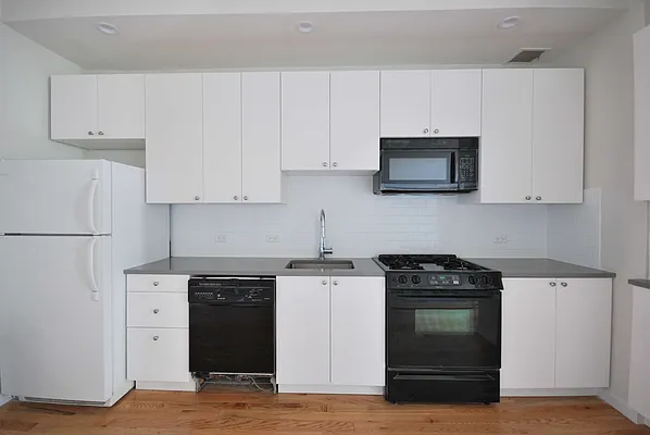 Rented by BSD Realty Worldwide Inc | media 23