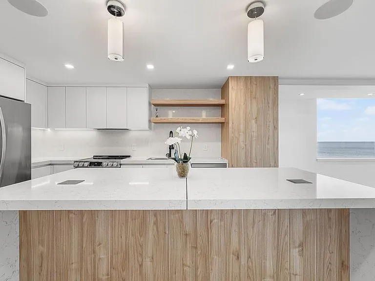 545 S Fort Lauderdale Beach Blvd #1701 — Photo 3