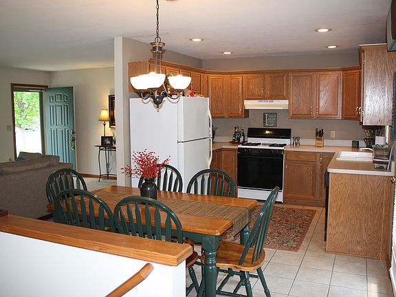 Kitchen and dining area