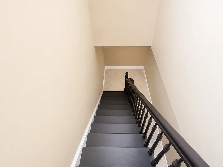 259 S 6th St #3 — Photo 13