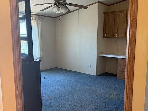 5th image of 701 Riata Rd