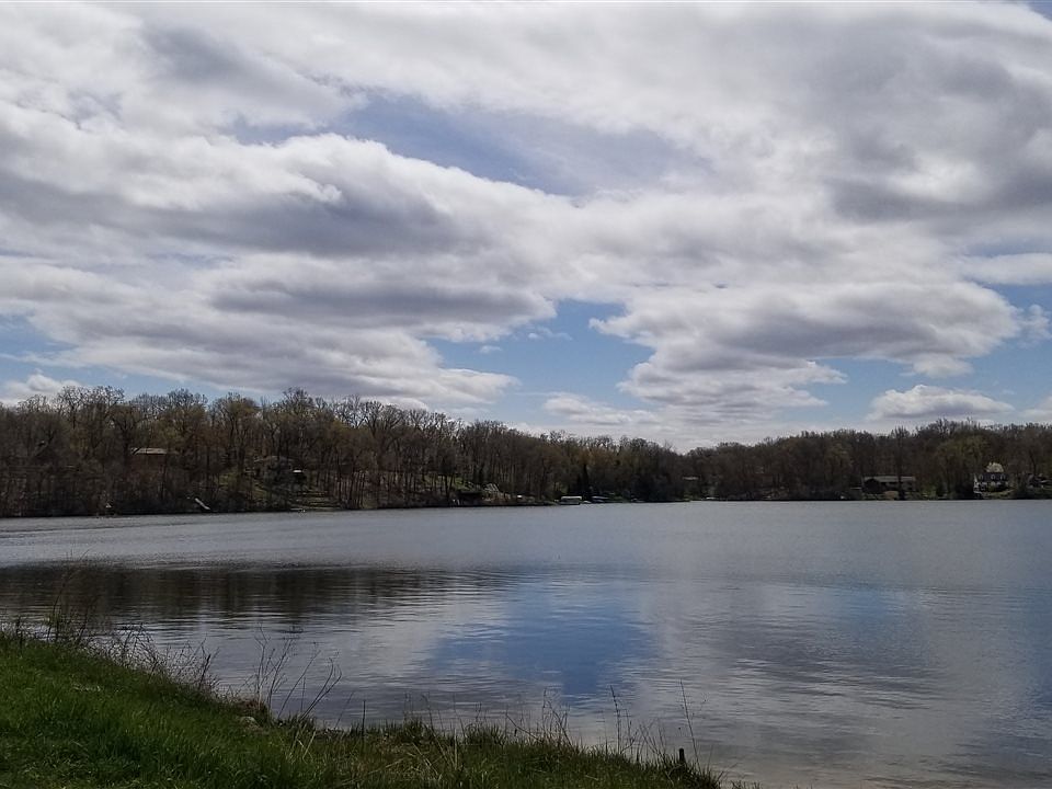 2nd image of 193 Eastshore Dr