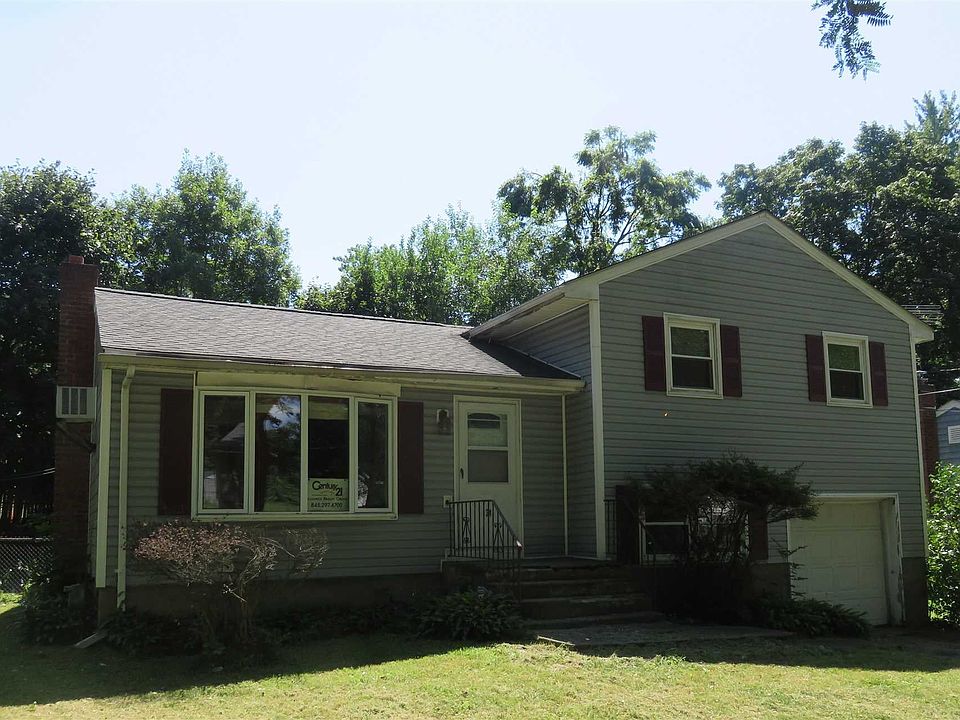 1st image of 34 Hawthorne Ave