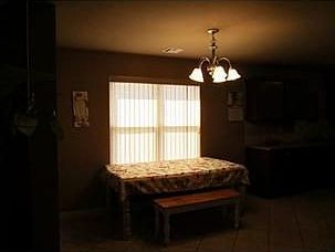 5th image of 302 E Bonnie Ln