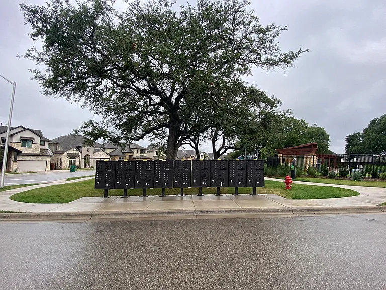 3005 Zelma Dr — Photo 16