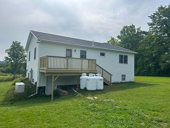 3rd image of 176 W Ridge Road