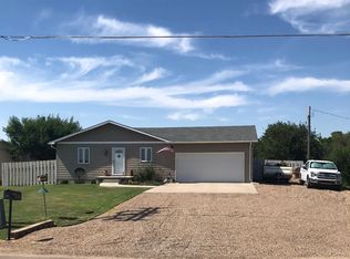504 W Taylor Jones Rd, Holcomb, KS 67851
