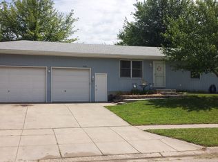 3650 NW 57th St, Lincoln, NE 68524