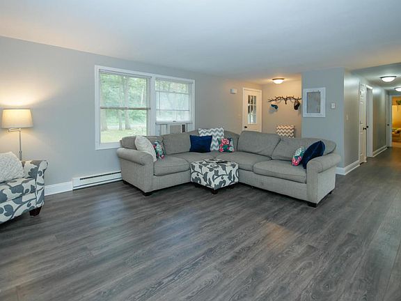 23336 Concord Ave-103