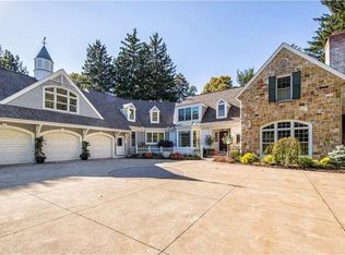4161 Glenmoor Rd NW, Canton, OH 44718