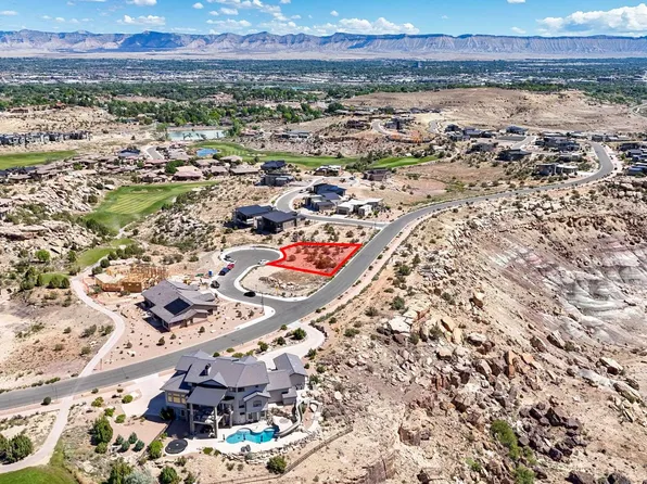 302 Tablero Ct, Grand Junction, CO 81507