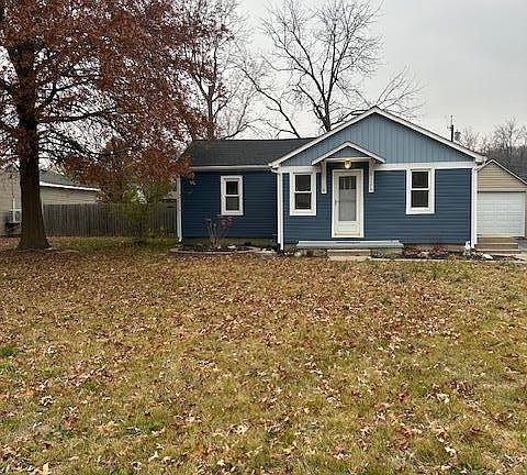2nd image of 337 Grand Ave