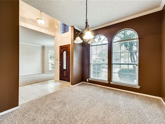 4th image of 10300 Stone Falls Ln