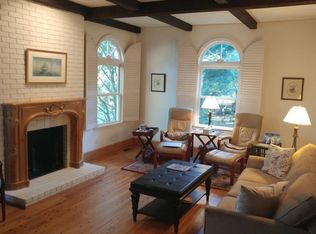 108 Cameron Glen Dr, Chapel Hill, NC 27516