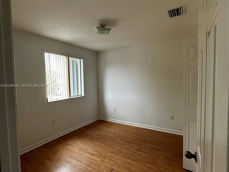 2452 SE 14th Ave #284 — Photo 8