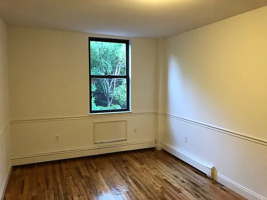 Rented by LDMI Realty Group LLC | media 15