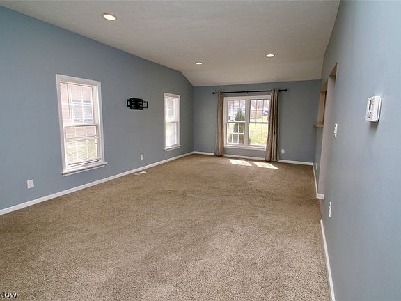 4th image of 14766 Boston Rd