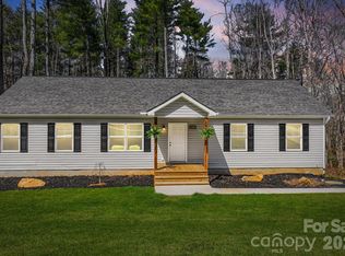 247-1 Bent Creek Ranch Rd, Asheville, NC 28806