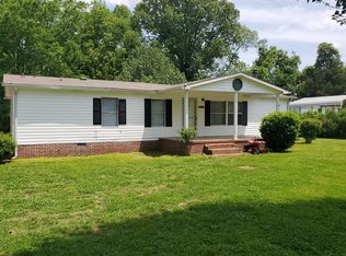 500 Snow Hill Rd, Dowelltown, TN 37059