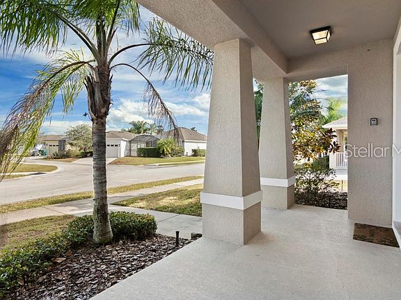 3rd image of 2620 Marg Ln