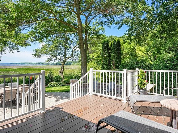 5th image of 5487 Walden Bay Dr