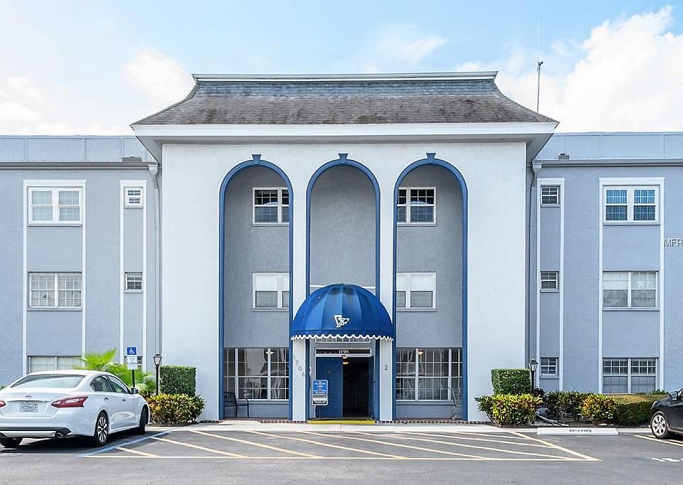1st image of 1706 Belleair Forest Dr APT 250