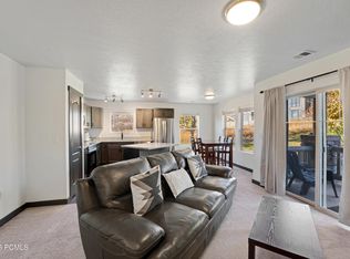 1820 W Fox Bay Dr Unit A102, Heber, UT 84032