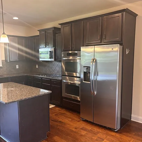 1033 Henry Place Blvd — Photo 11