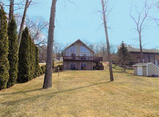 9265 S Catalpa Ave, Newaygo, MI 49337