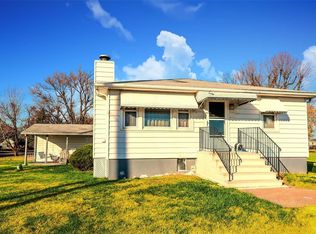 936 Carr St, O'Fallon, IL 62269