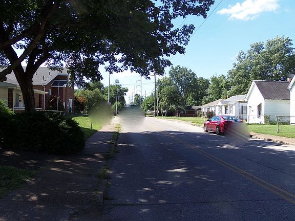 5th image of 1212 Lodge Ave