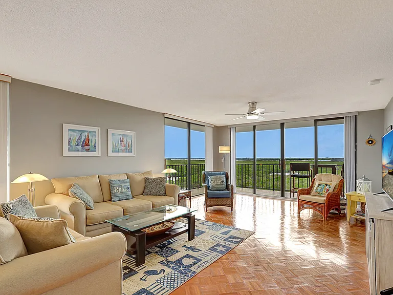 5059 N Highway A1A #701 — Photo 15