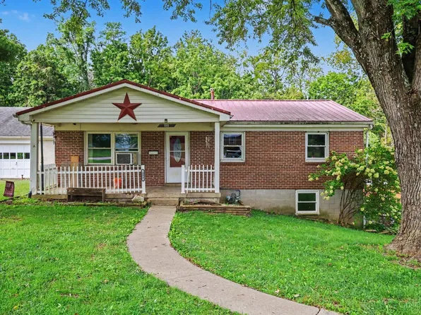 111 Greystone Dr, Hillsboro, OH 45133