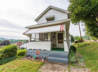 419 Vandergrift Ln, East Vandergrift, PA 15629