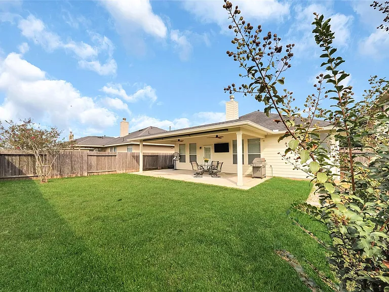 15319 Tupelo Dr — Photo 20