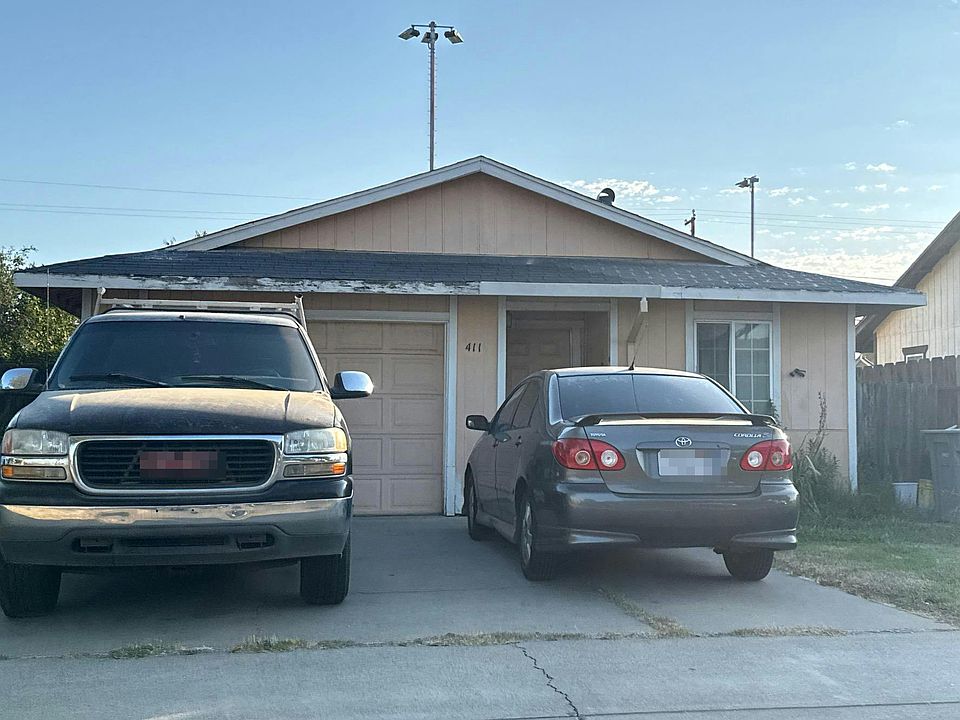 1st image of 411 415 W 8th St