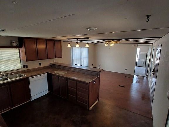 3rd image of 6610 Ashley Ct