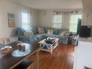 2nd image of 21A Park Cir #21A