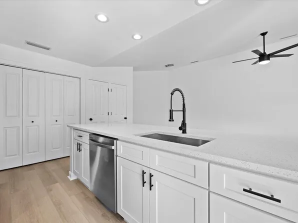 2904 Lakemont Court, Palm Beach Gardens, FL 33403