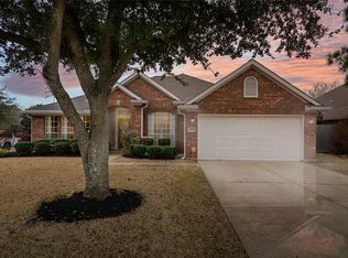 1610 Gatecreek Dr, Pearland, TX 77581