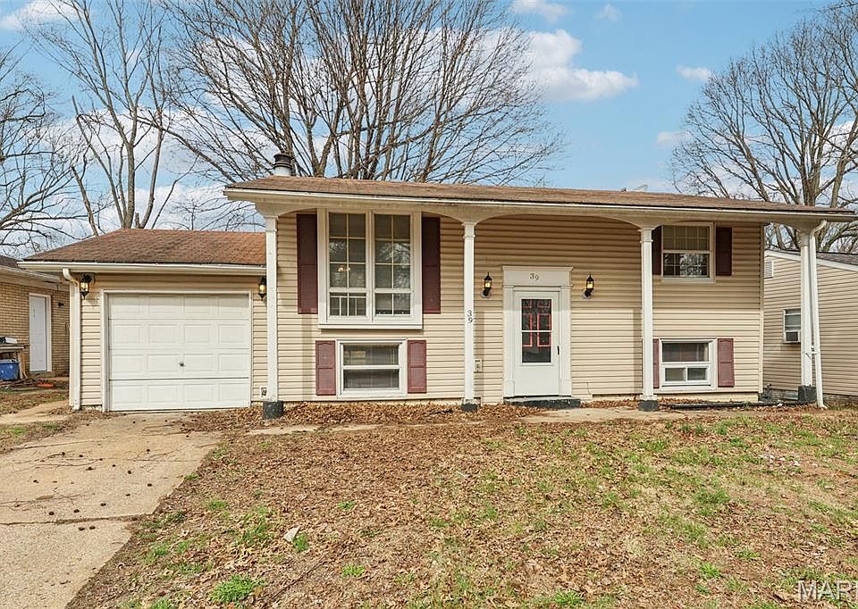1st image of 39 Potomac Dr