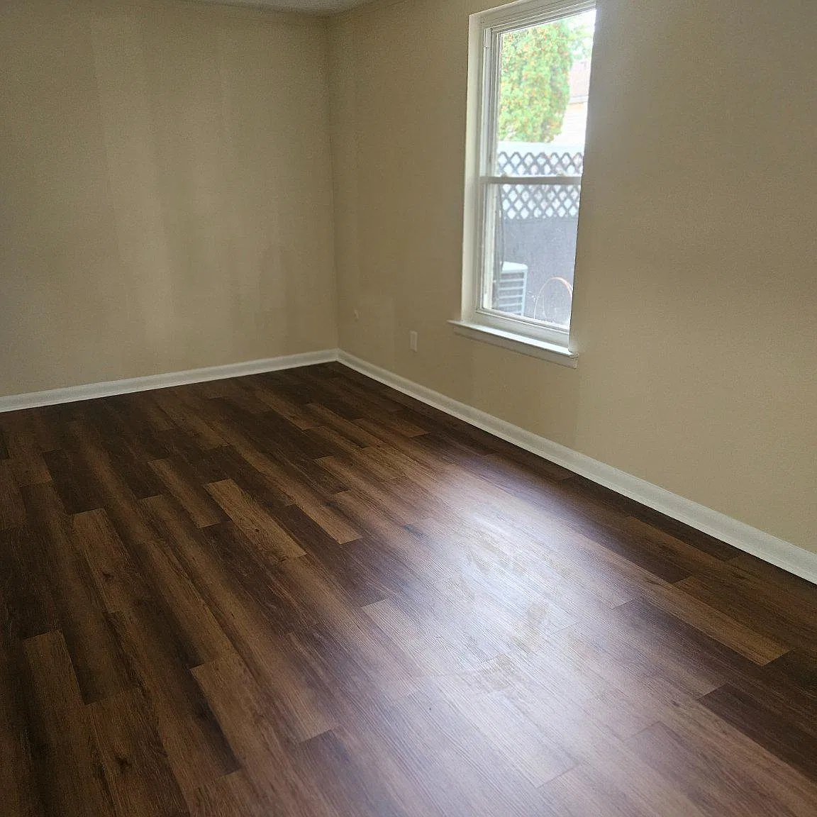 3 bed, 2.5 bath, 1988 sqft, $2,700 — Photo 3