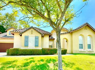1031 Inverlochy Dr, Fallbrook, CA 92028