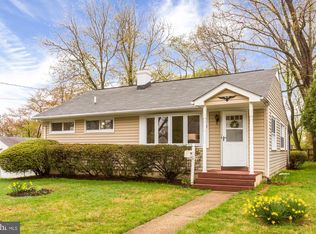 1113 Allison Dr, Rockville, MD 20851