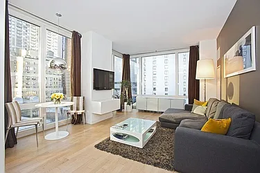 247 West 46th Street, #1706