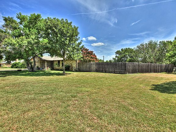 5th image of 50113 Flintrock Dr