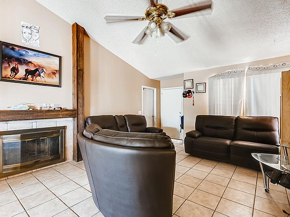 3rd image of 4832 N Limonero Cir