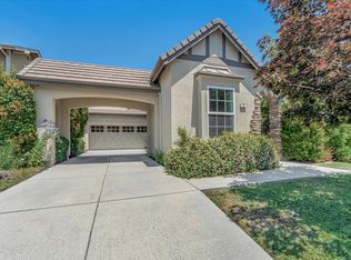 28 Oak Grove Dr, Novato, CA 94949